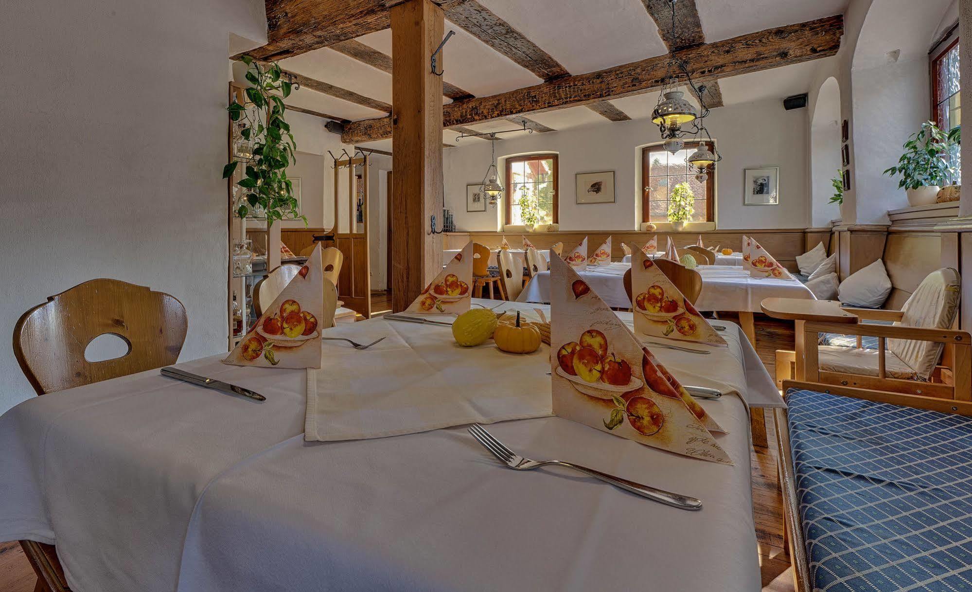 Landhaus Zum Falken Tauberzell Zewnętrze zdjęcie